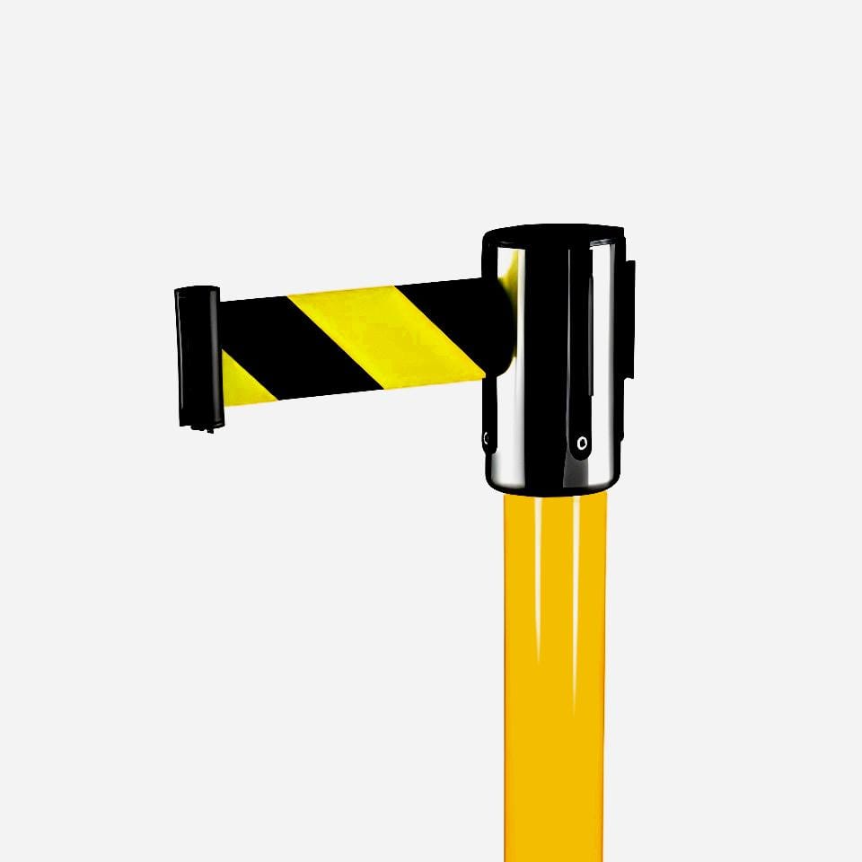 Znak ostrzegawczy z czarno-żółtym paskiem, montowany na słupie, służący do oznaczania stref niebezpiecznych i zwiększenia bezpieczeństwa pracy. Elementy te są kluczowe w kontekście ochrony środowiska i bezpieczeństwa w miejscach pracy.