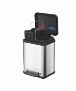 Kosz do segregacji odpadów z dwoma pojemnikami wewnętrznymi, wykonany ze stali nierdzewnej, z pokrywą otwieraną ręcznie. Idealny do ekologicznego zarządzania odpadami, wspierający zasady ochrony środowiska.