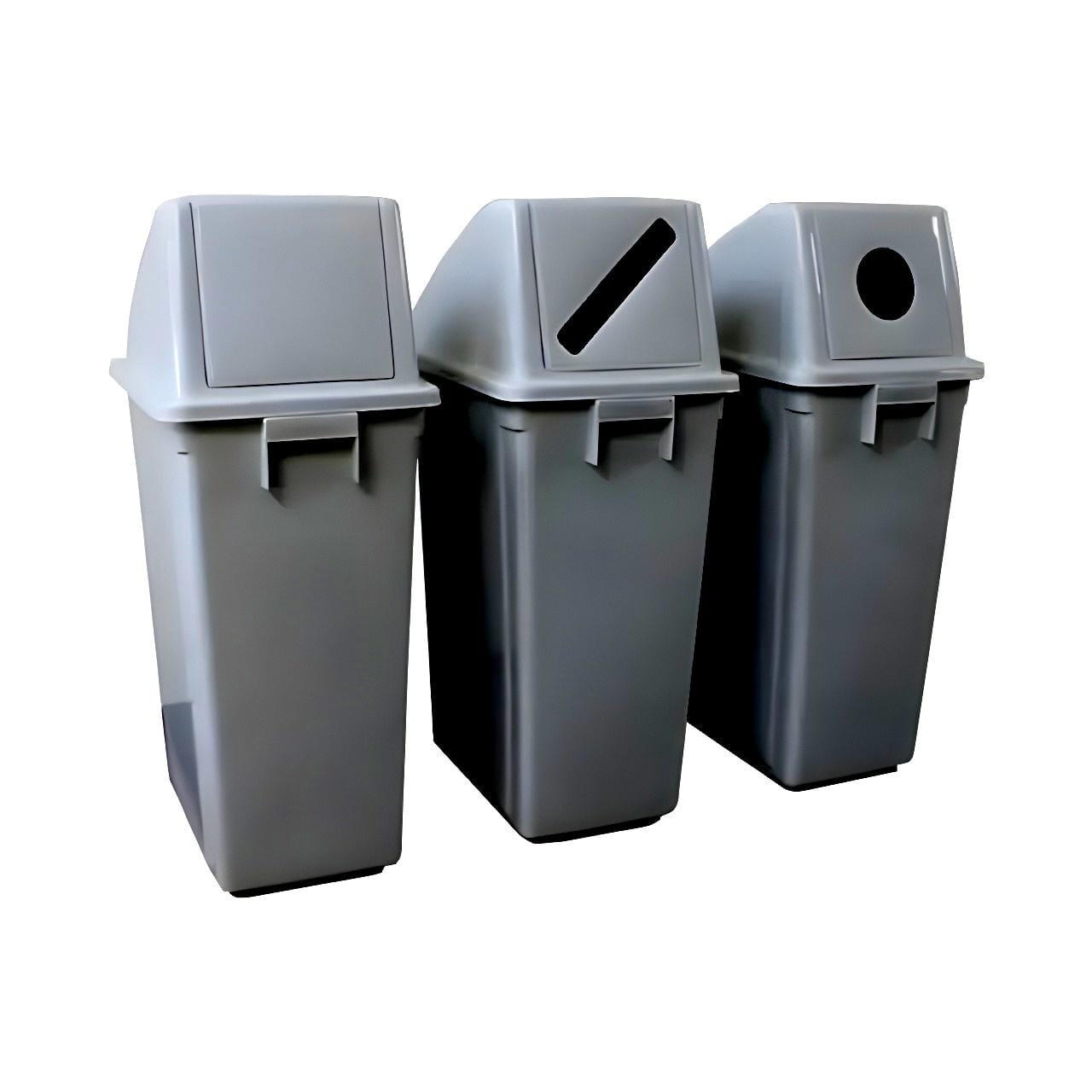 Trzy szare kosze na śmieci z przykrywkami, z otworami do recyklingu w różnych kształtach, idealne do segregacji odpadów. Kosze te wspierają ochronę środowiska i poprawiają ekologię w przestrzeni publicznej.